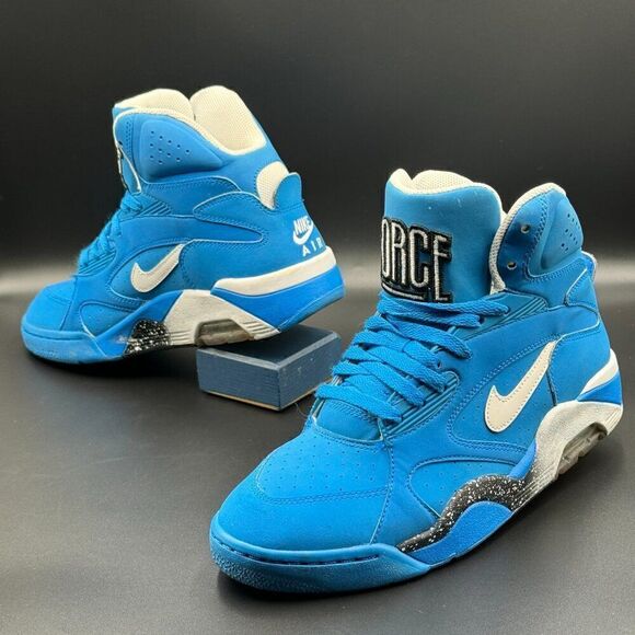 Nike Air Force 180 Mid (2012) - Picture 5 of 10